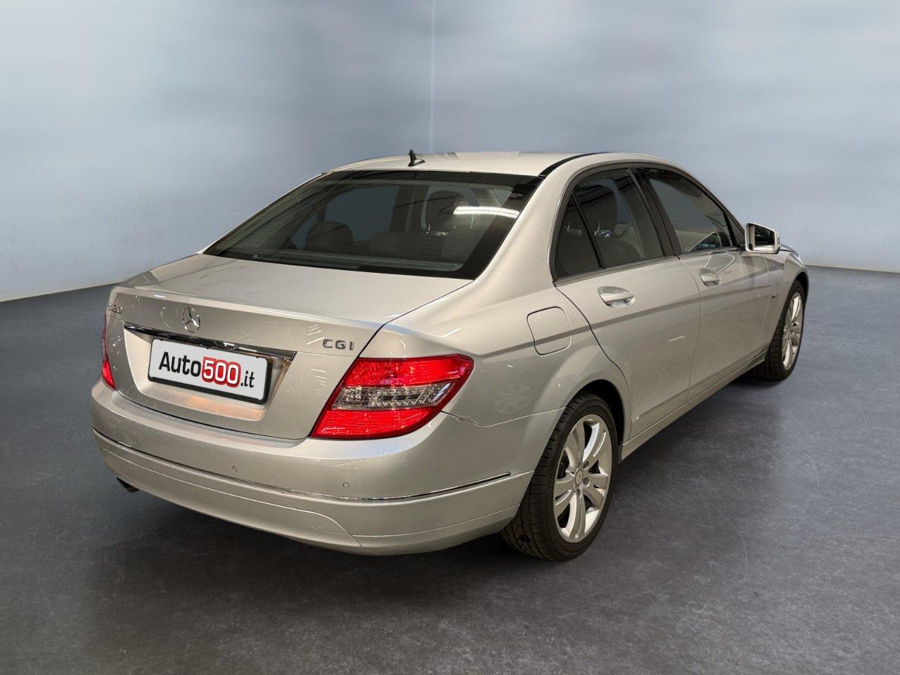 Mercedes C 180 CGI BlueEfficiency Avantgarde c/bixeno Berlina