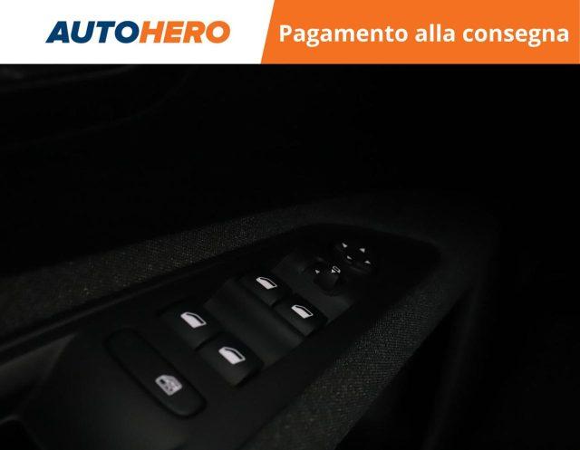 PEUGEOT 3008 BlueHDi 130 S&S EAT8 Business