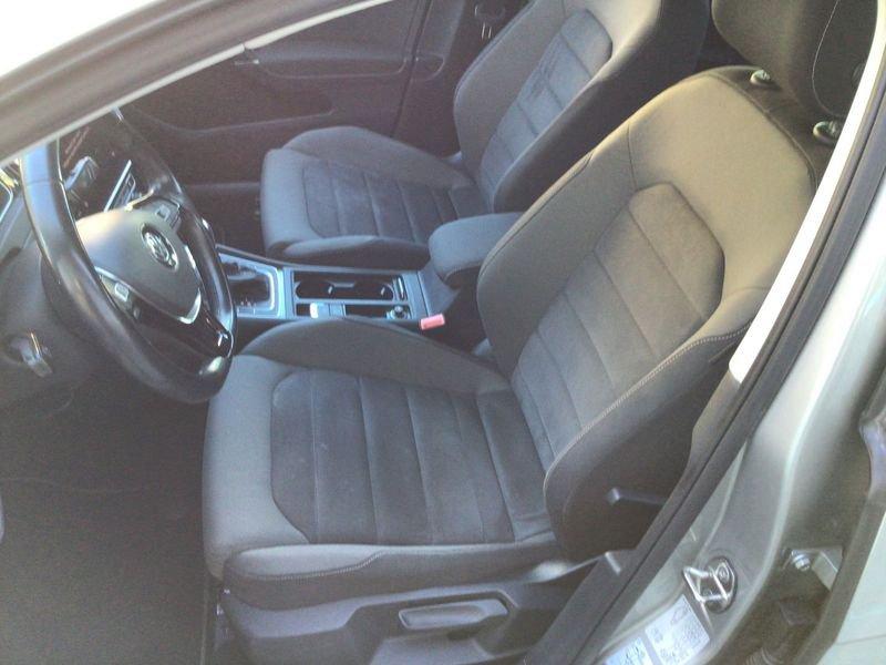 Volkswagen Golf Golf 1.5 TSI 130 CV EVO DSG 5p. Highline BlueMotion
