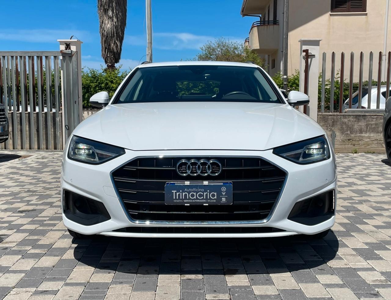 Audi A4 Avant Business 2.0 TDI 136CV s-tronic mhev 30