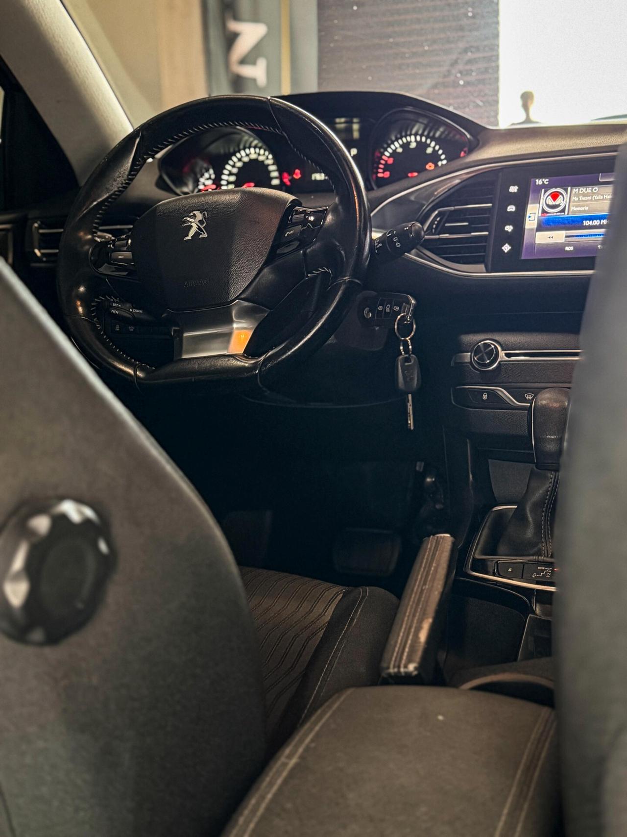 Peugeot 308 BlueHDi 120 S&S SW Active