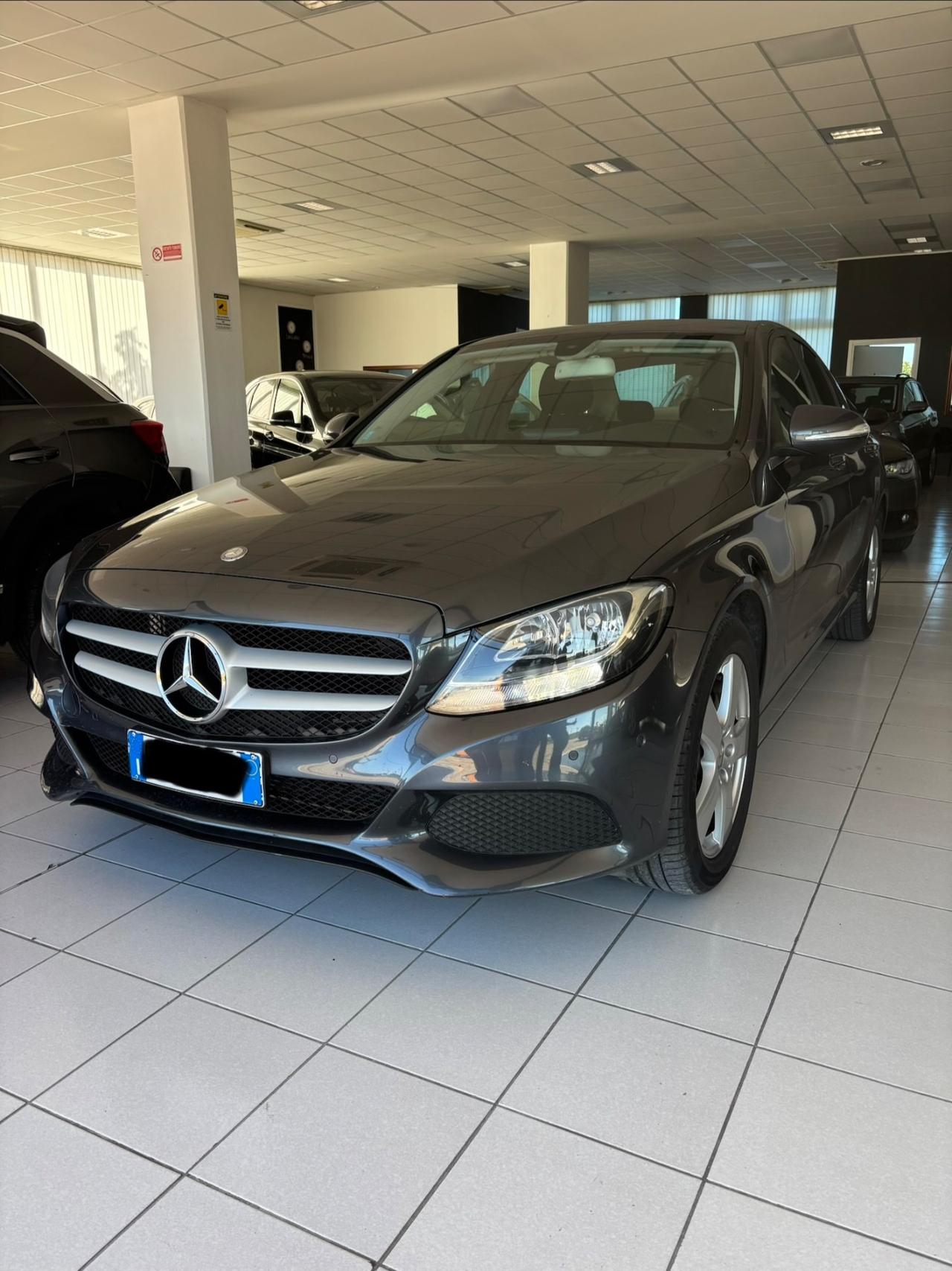 Mercedes-benz C 180 d Auto Premium Plus