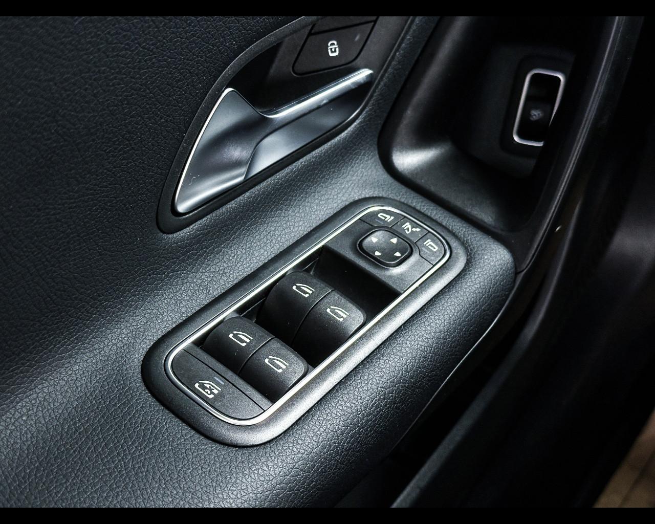 Mercedes-Benz Classe A (W176) - A 180 CDI Automatic Premium