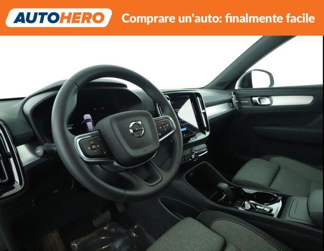 VOLVO XC40 B3 automatico Plus Dark