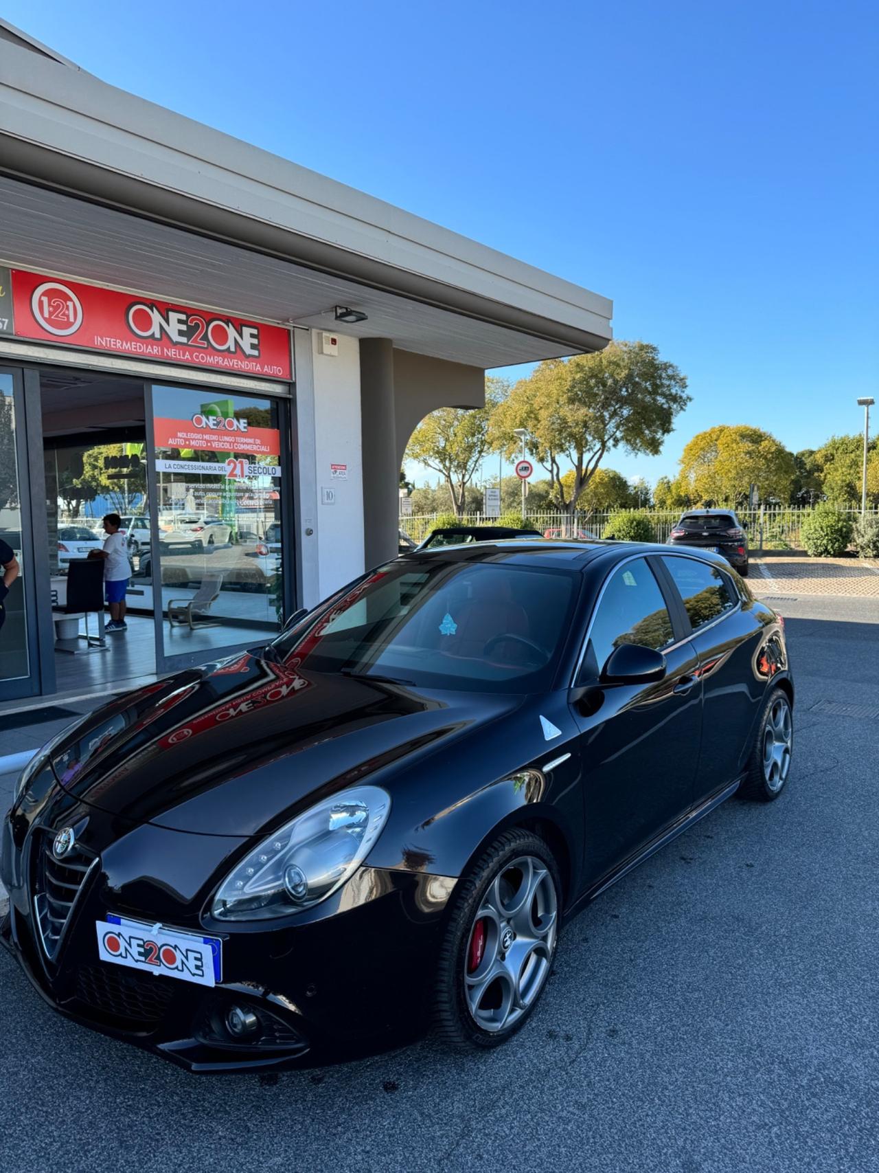 Alfa Romeo Giulietta Quadrifolglio Verde 1750 turbo 240cv