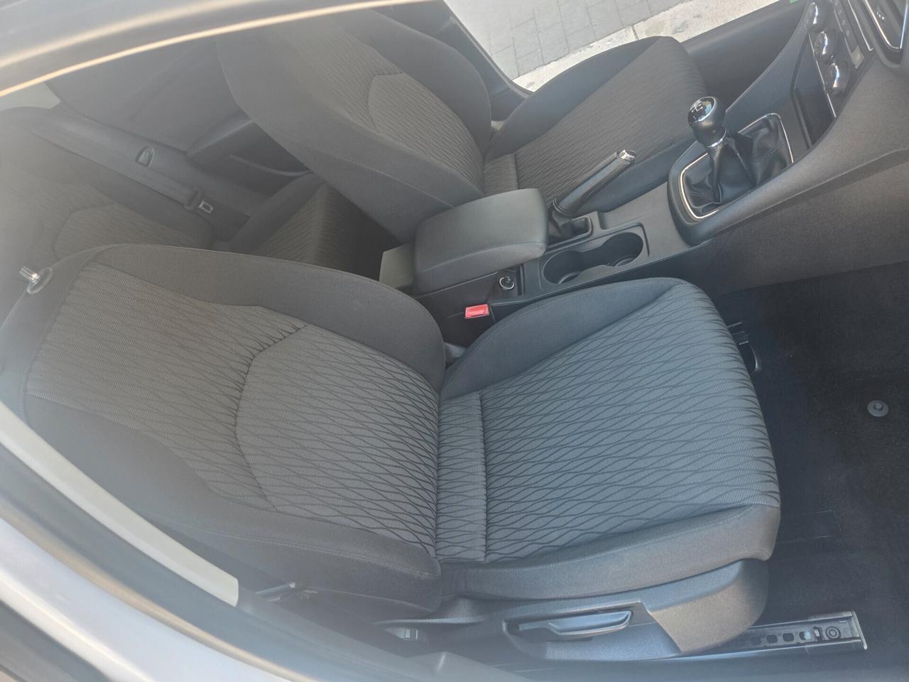 SEAT LEON 1.6 TDI ANNO 2015 FARI LED KM CERTIF VW