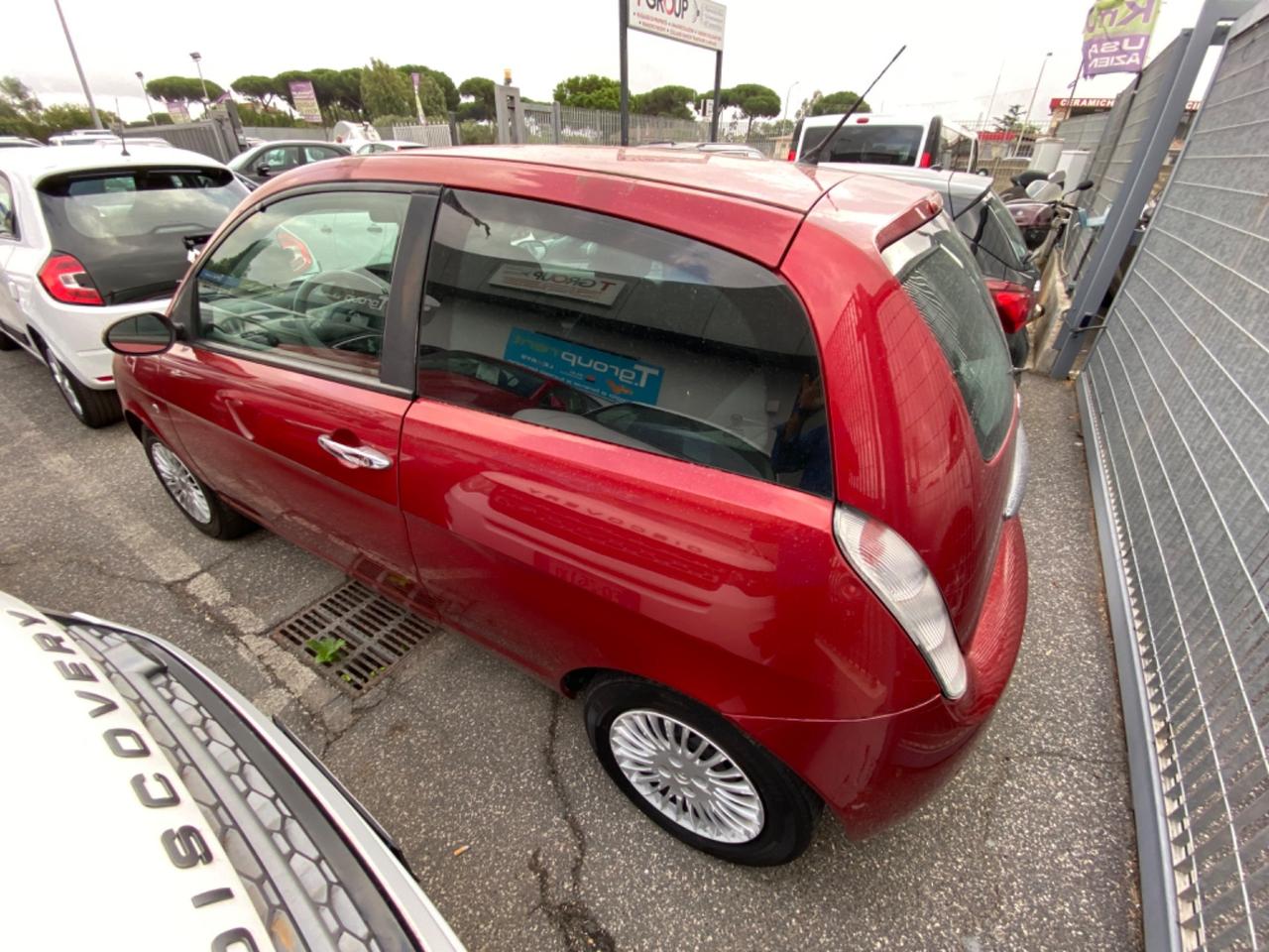 Lancia Ypsilon 1.3 MJT 75CV Argento