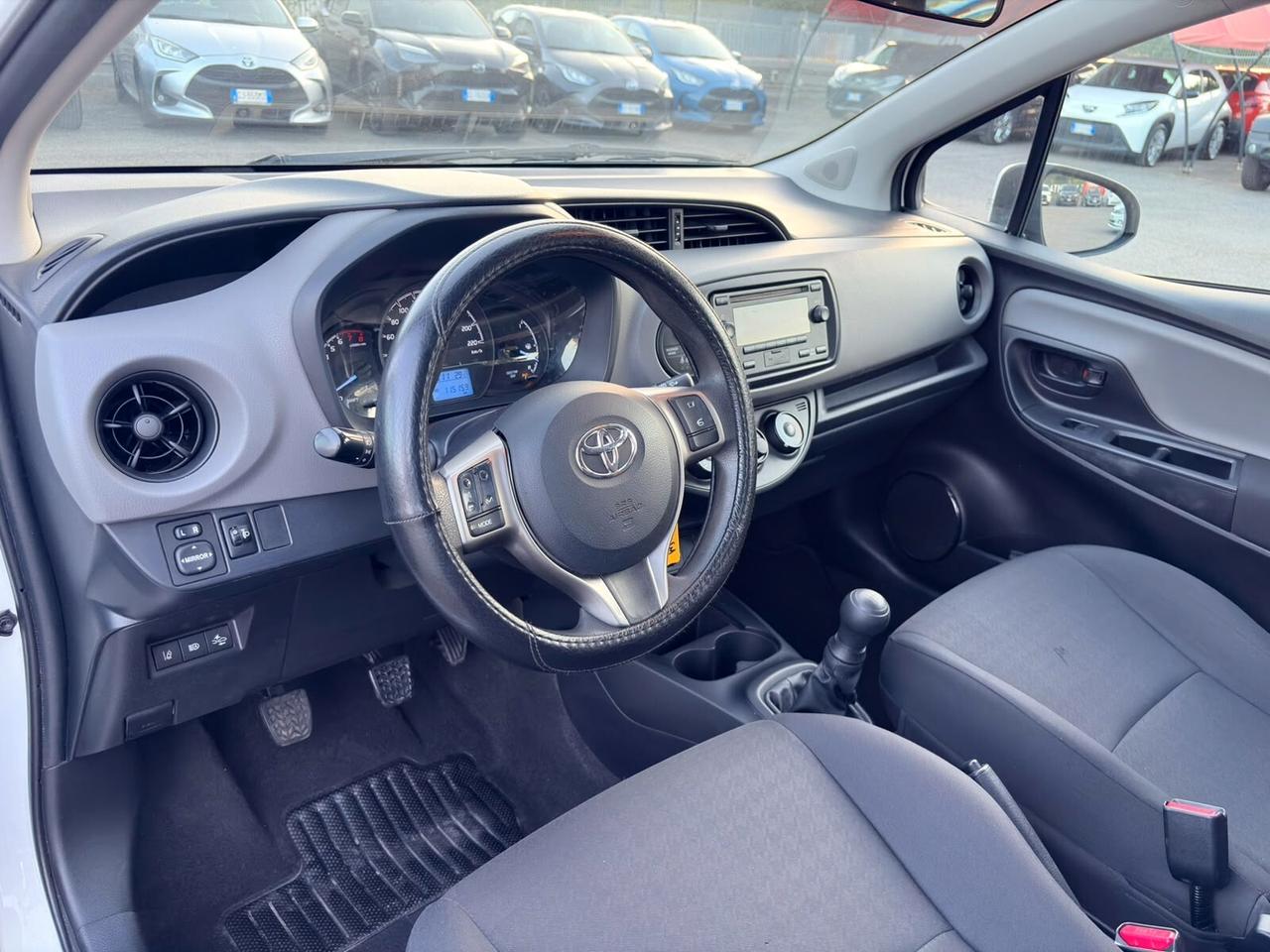 Toyota Yaris 1.0 72 CV 5 porte Active