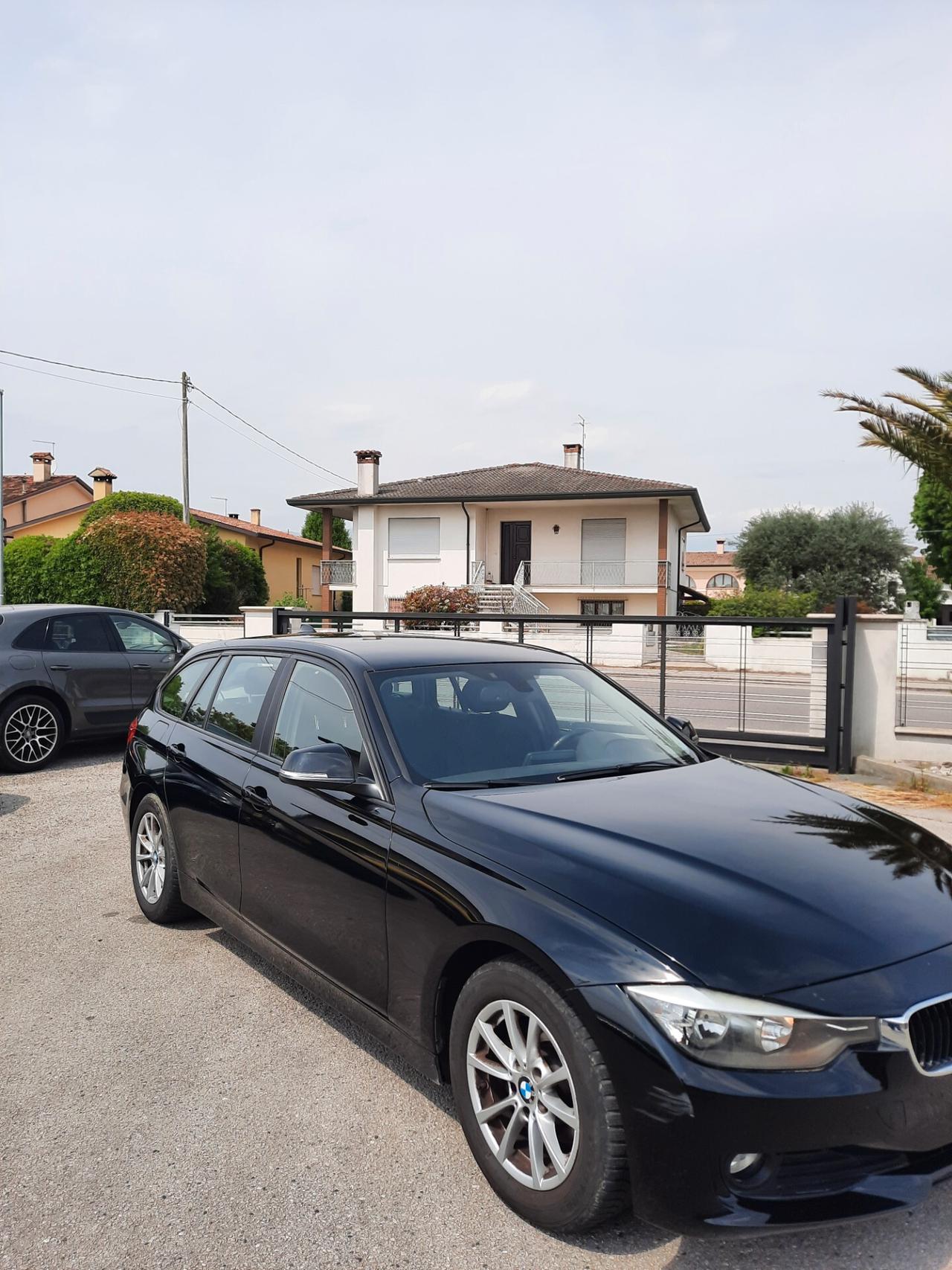 Bmw 318 318d Touring Automatico Navi