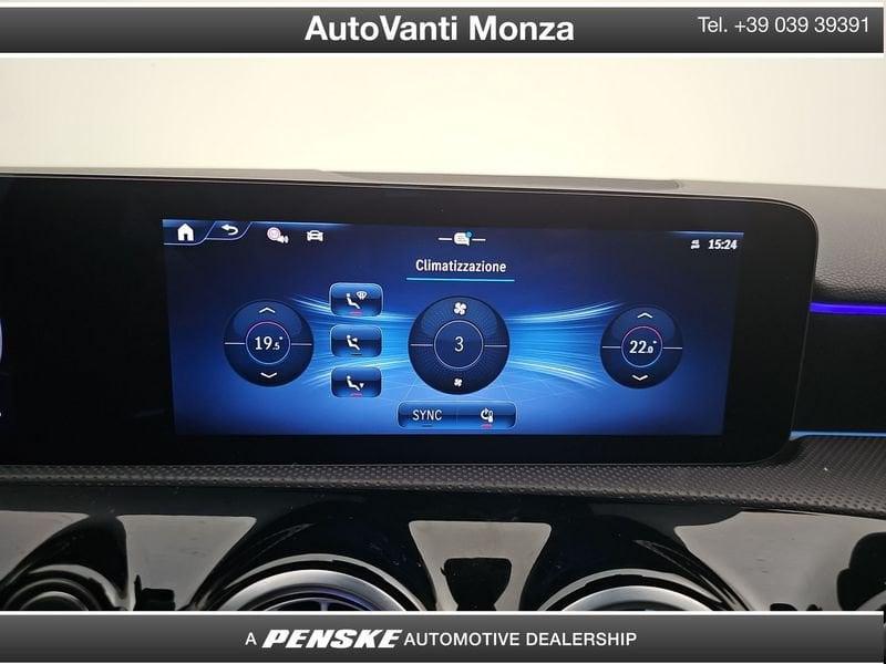 Mercedes-Benz Classe A A 180 AMG Line Premium auto