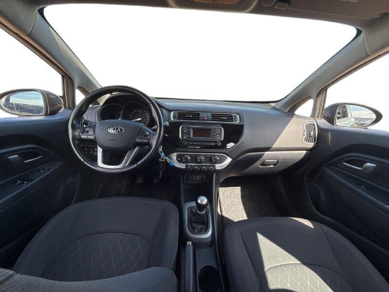 KIA Rio 1.2 CVVT 5p. Cool