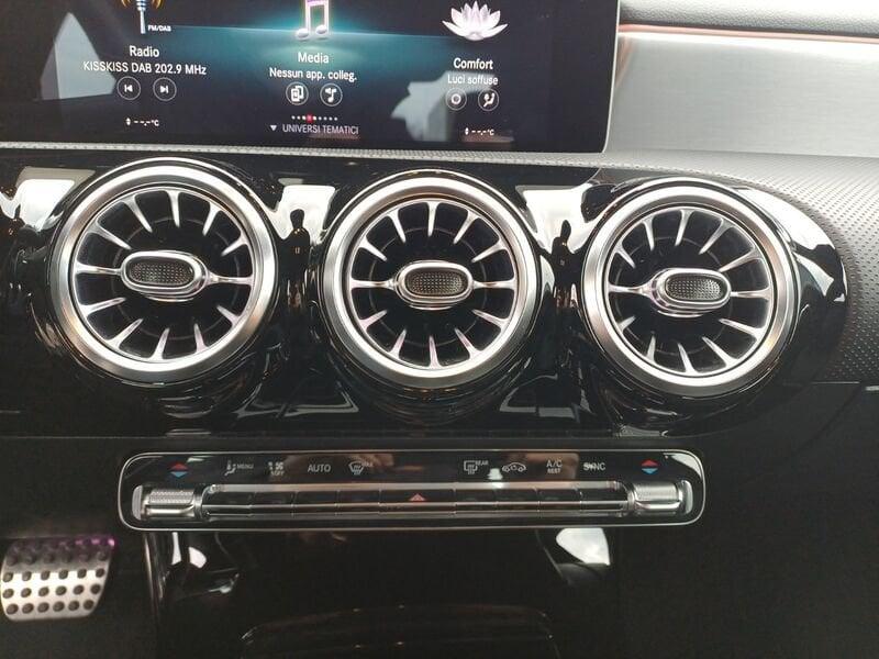 Mercedes-Benz CLA Coupé CLA 180 d Automatic Premium