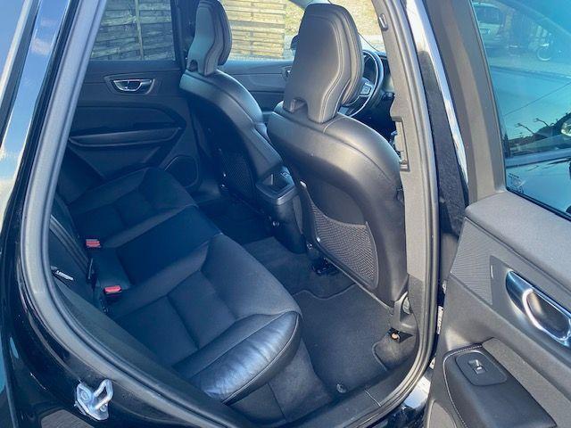 VOLVO XC60 D4 Summum