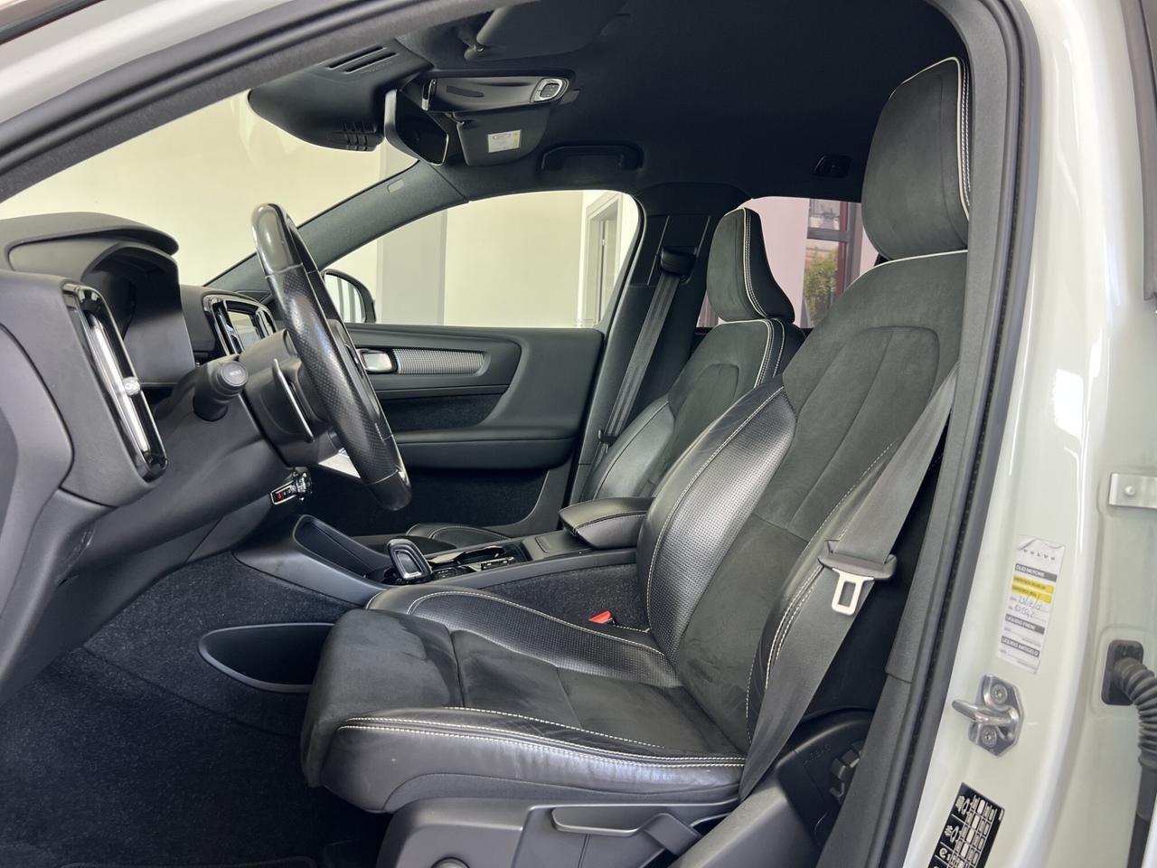 VOLVO XC 40 D3 AUT. R-DESIGN - 2020