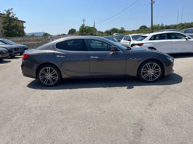 MASERATI Ghibli V6 Diesel 275 CV