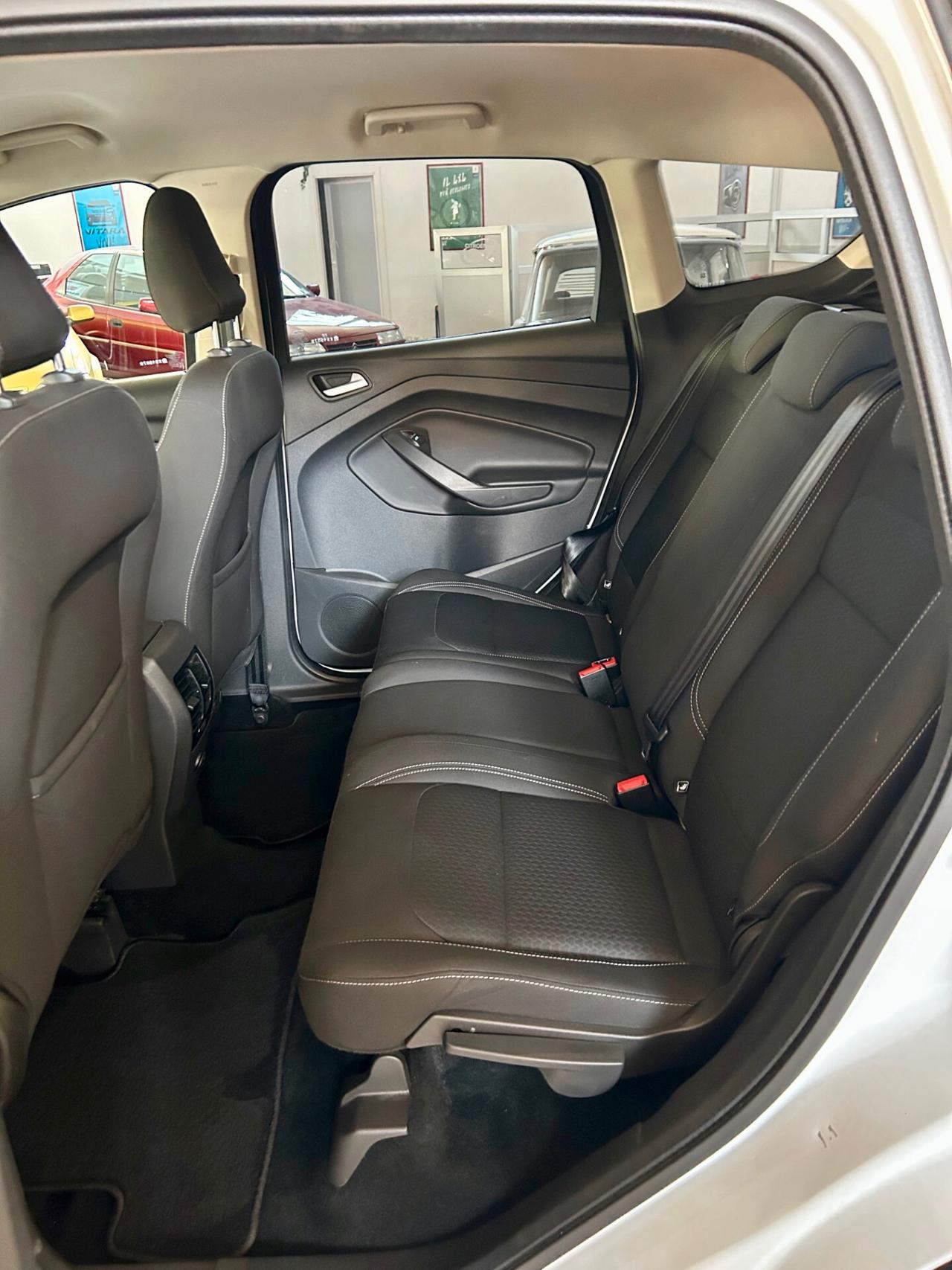 Ford Kuga 2.0 TDCI 120 CV S&S 2WD Business