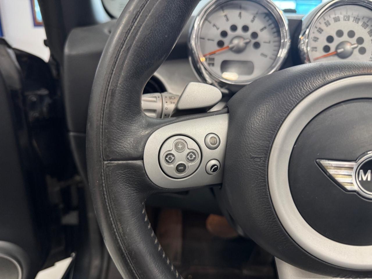 Mini Cabrio Neopatentati REGENERED CAR