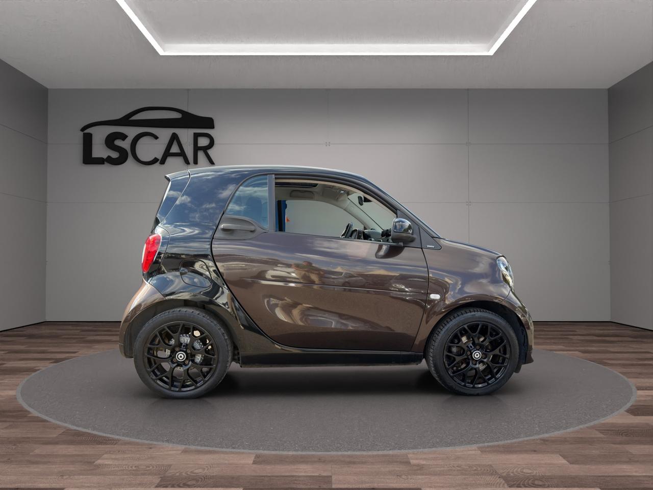 Smart fortwo coupe Fortwo 0.9 t Superpassion 90cv - Unipro - Promo Finanziamento - Sport - Led - Tetto - Cerchi 16" - Bracciolo