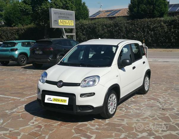 FIAT Panda 1.0 FireFly S&S Hybrid 5 Posti + Pack