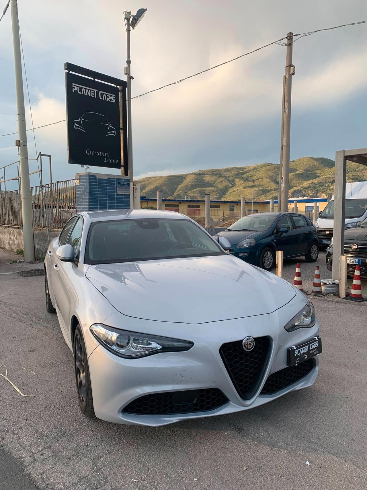 Alfa Romeo Giulia 2.2cc160 CV AT8 uniprò 12/2020