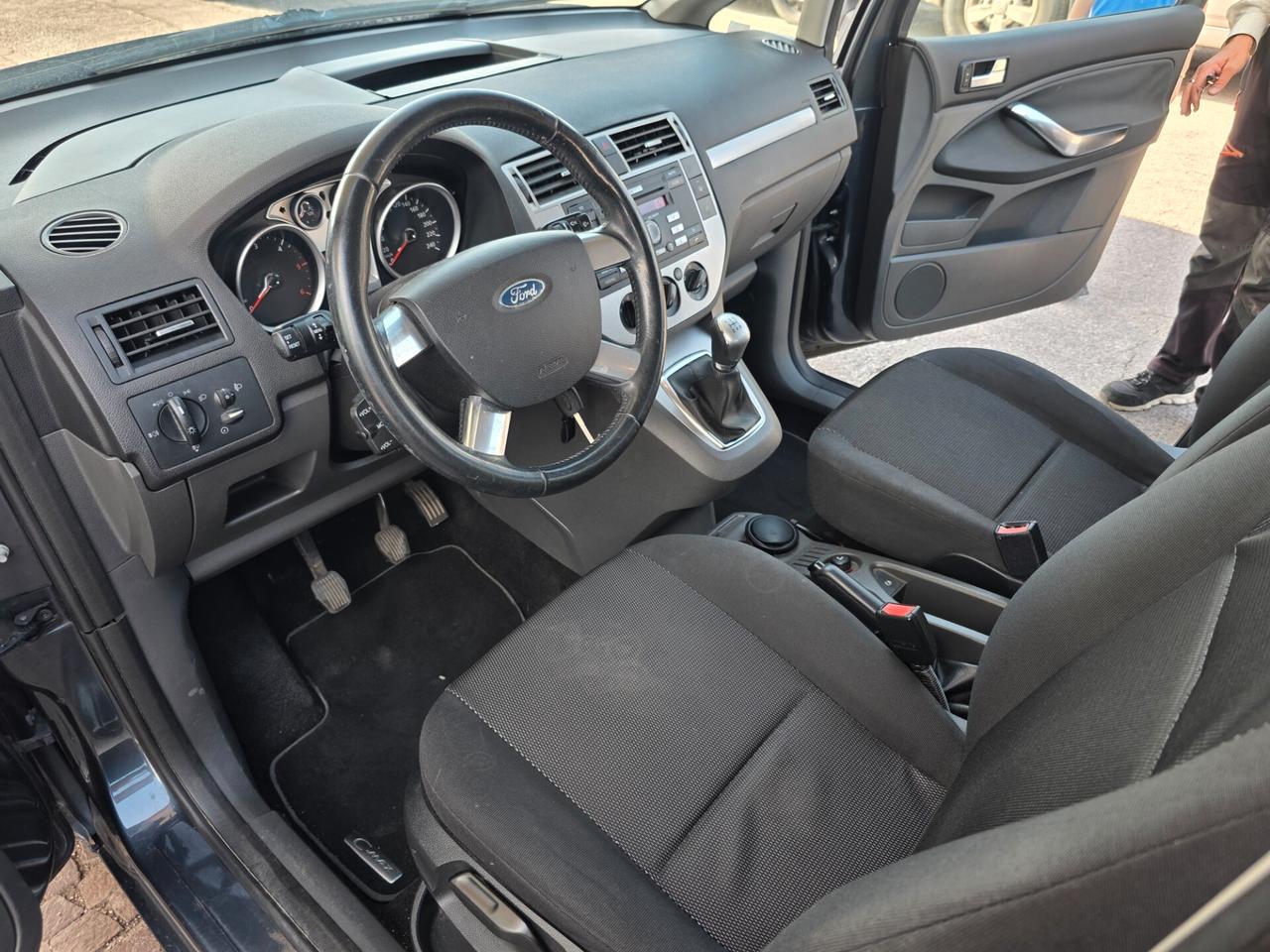 Ford C-Max 1.6 TDCi 110 CV Titanium con 256.000km