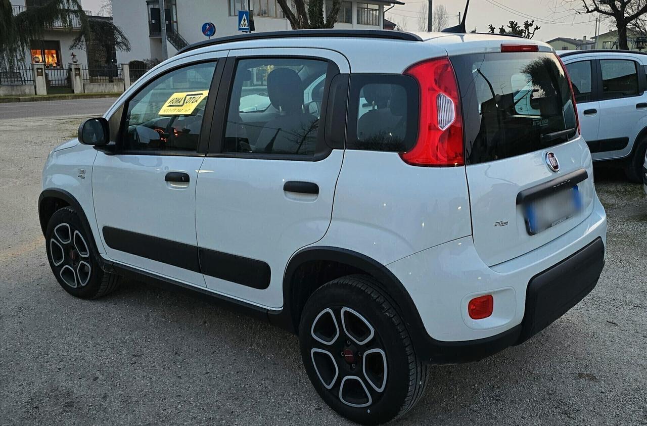 Fiat Panda 0.9 TwinAir Natural Power - 2021
