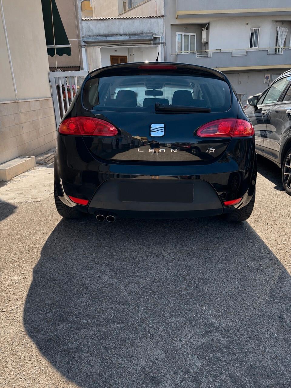 Seat Leon 2.0 TDI DPF FR