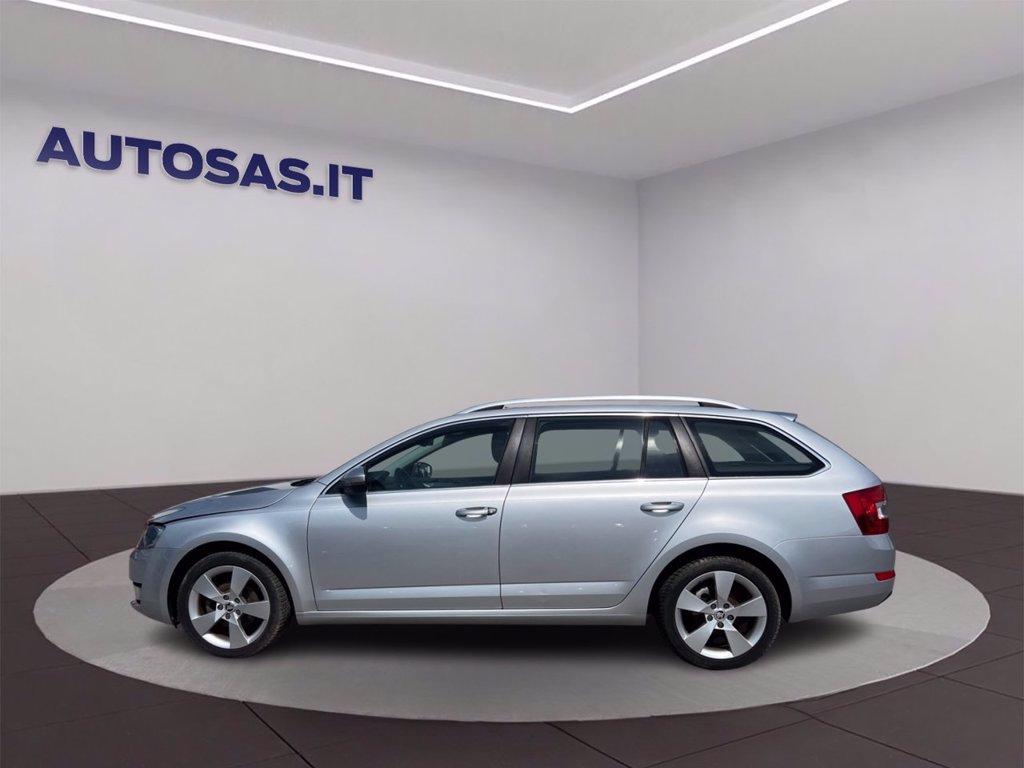 SKODA Octavia Wagon 1.6 tdi cr Executive 105cv dsg del 2015