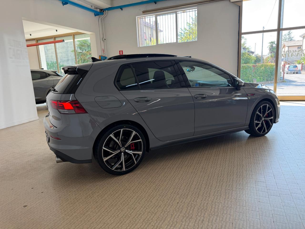Volkswagen Golf GTI 2.0 TSI DSG TETTO APRIBILE+CERCHI19