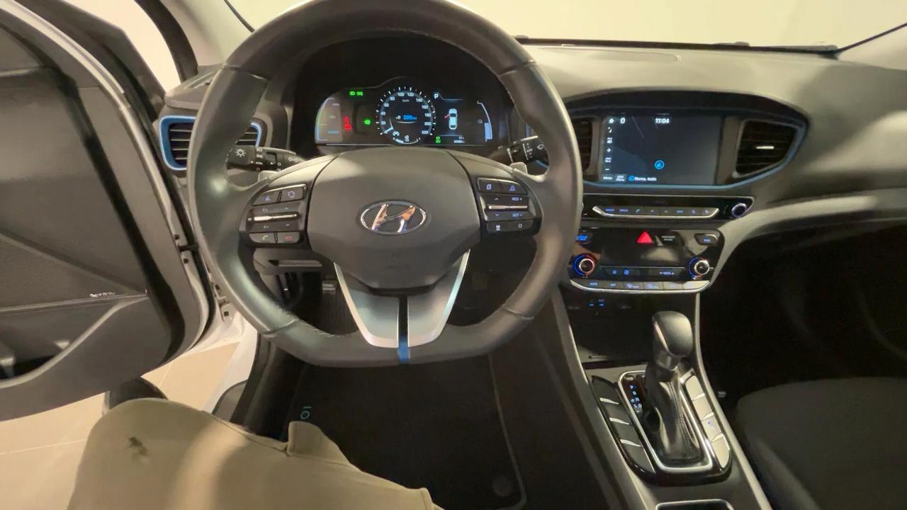 Hyundai Ioniq 1.6 Hybrid DCT Style