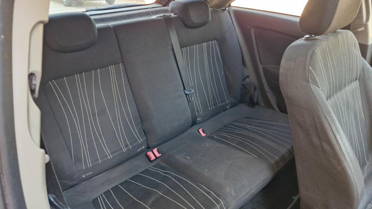 Opel Corsa 1.2 3 porte Sport