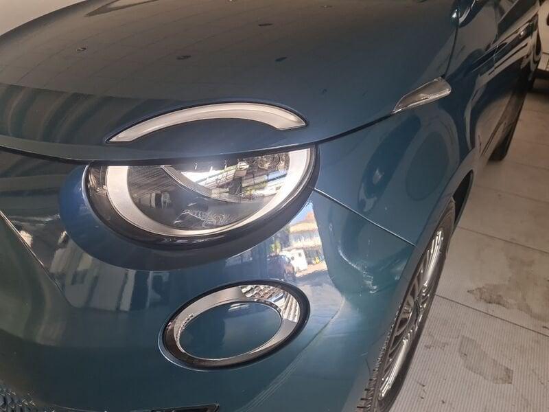 FIAT 500 Electric Icon