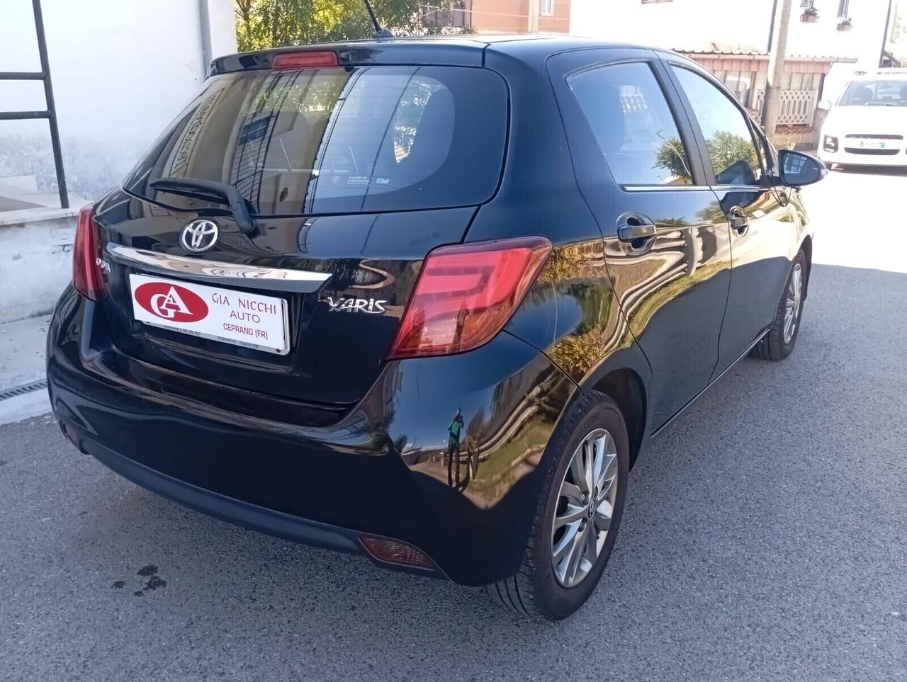 Toyota Yaris 1.4 D 90CV 6M 5 PORTE ACTIVE unipro ben tenuta