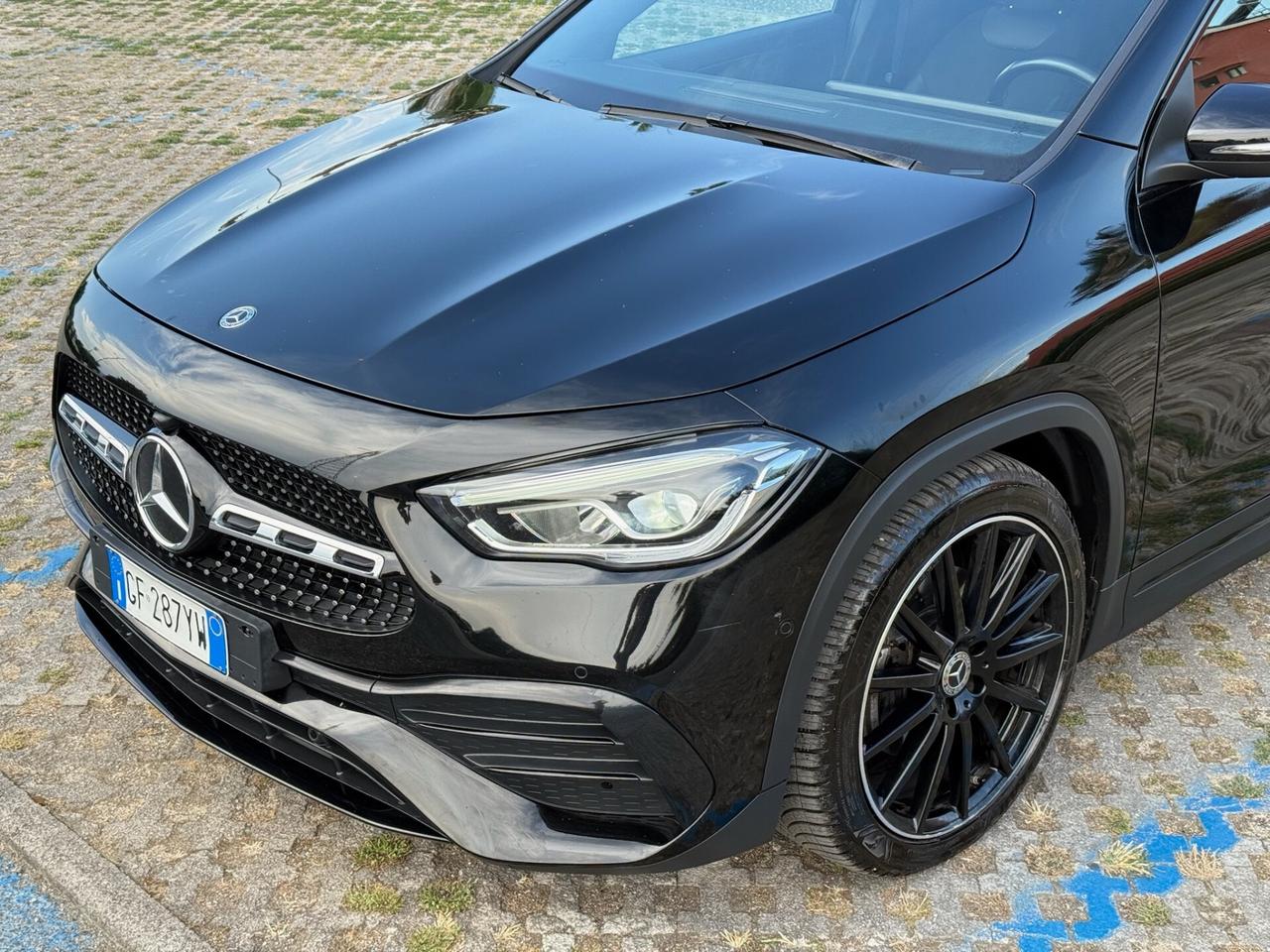 MERCEDES GLA 2.0 116cv AMG Line & Night Package