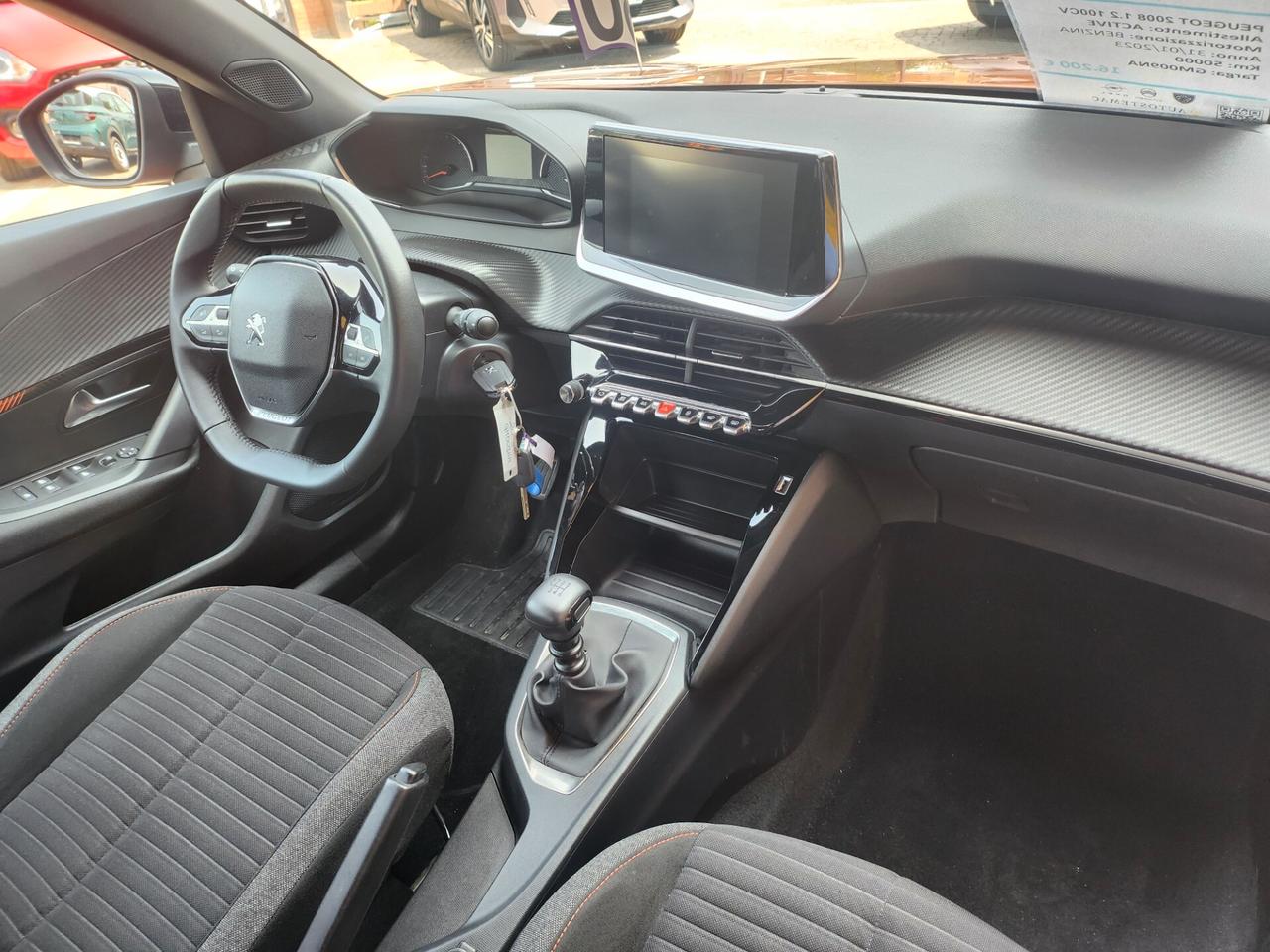 Peugeot 2008 PureTech 100 S&S Active Pack
