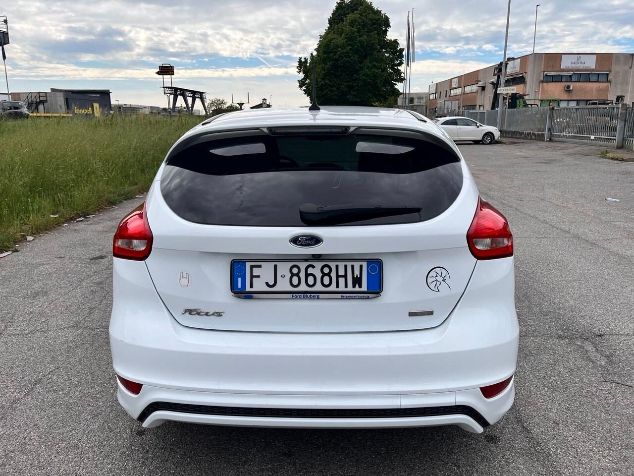 Ford Focus 1.0 EcoBoost 125 CV Start&Stop ST Line