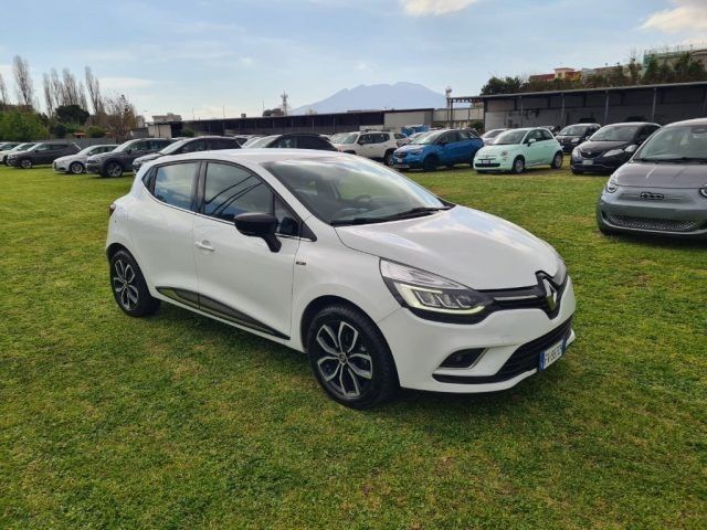 RENAULT Clio TCe 12V 90 CV GPL 5 porte Moschino Intens