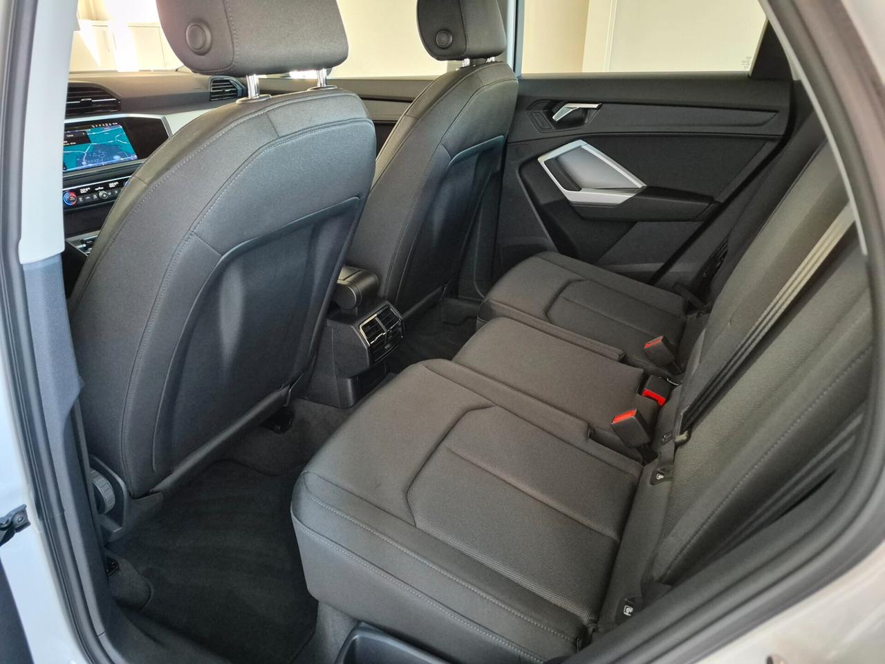 Audi Q3 SPB 35 TFSI S-TRONIC APPLE CAR PLAY/ANDROID AUTO ACC VIRTUAL COCKPIT DRIVE SELECT C.18" SEDILI RISCALDABILI
