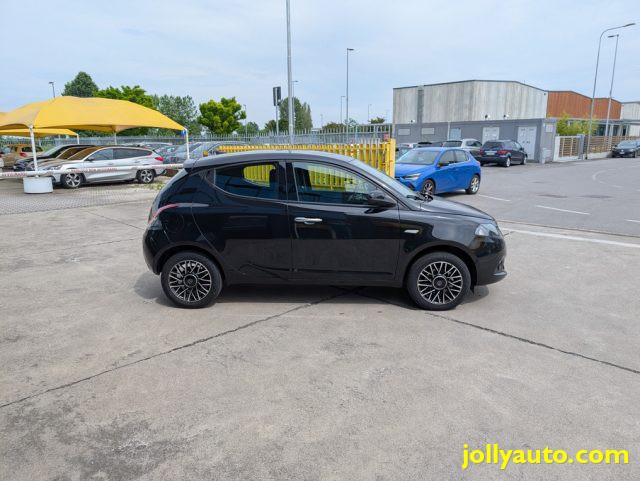 LANCIA Ypsilon 1.0 FireFly 5p S&S Hybrid Platino OK NEOPATENTATI