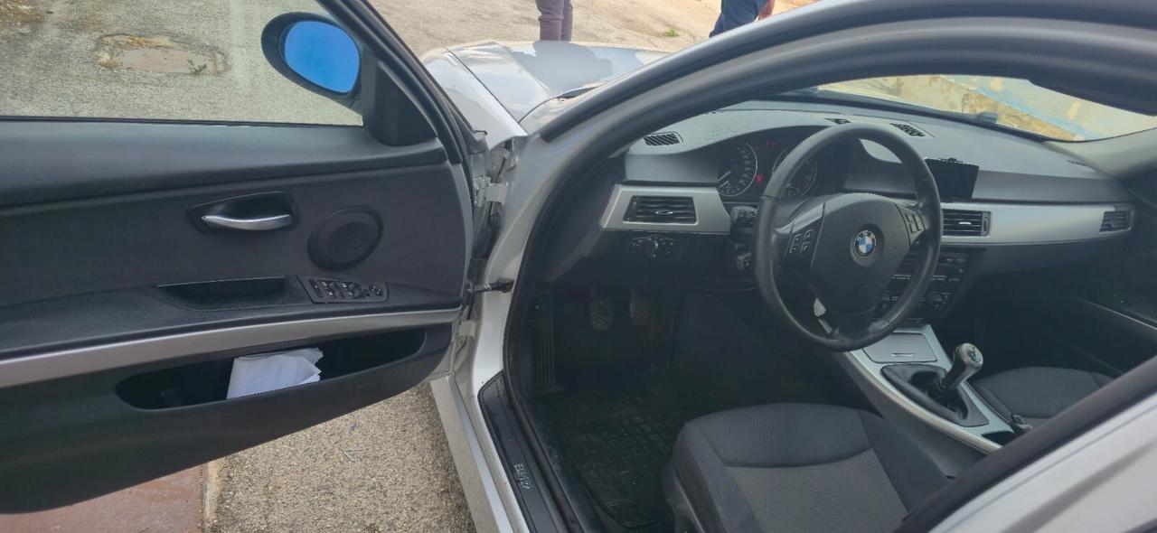 Bmw 320 320d cat Attiva