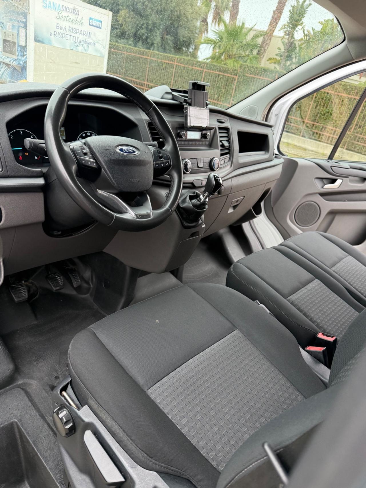 Ford Transit Custom 300 2.0 EcoBlue 130 PL Furgone Titanium