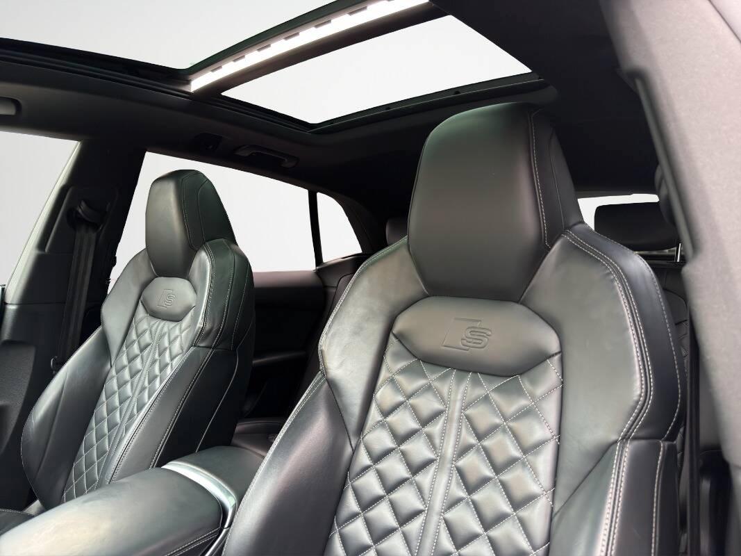 Audi Q8 50 3.0 286CV S LINE PELLE VALCONE TETTO CAMERA 360