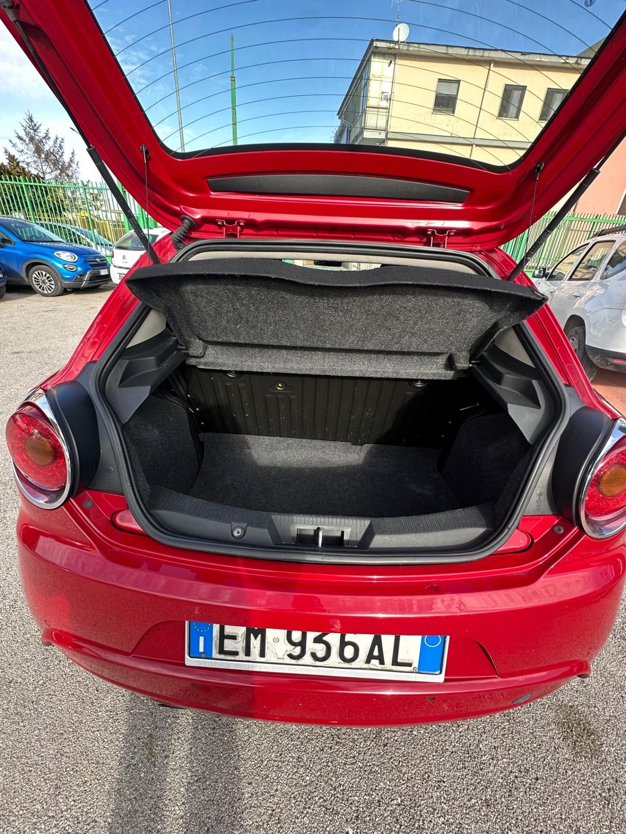 Alfa Romeo MiTo 1.3 JTDm-2 95 CV S&S Distinctive Sport Pack