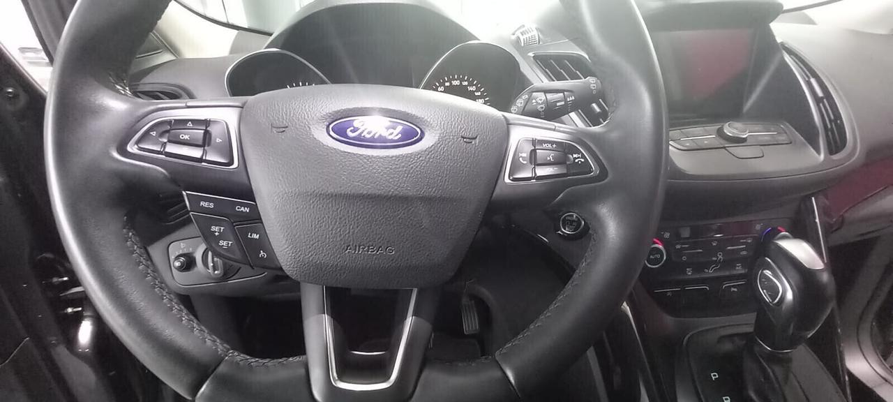 Ford Kuga 1.5 TDCI 120 CV S&S 2WD Powershift Edition