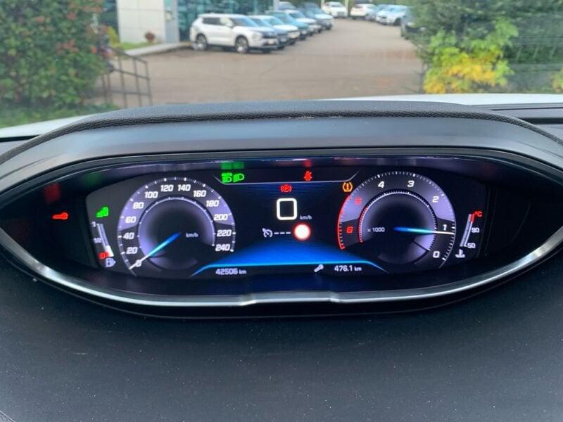 Peugeot 3008 BlueHDi 130 S&S Allure
