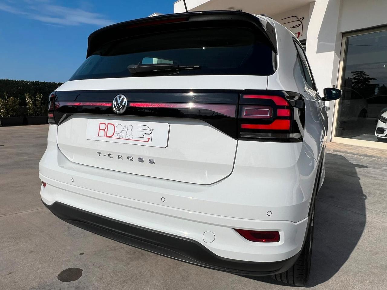 Volkswagen T-Cross 1.6 TDI R-Line