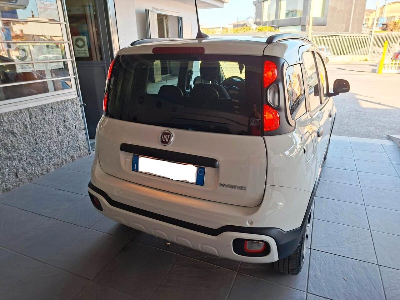 Fiat Panda Cross 1.0 FireFly S&S Hybrid