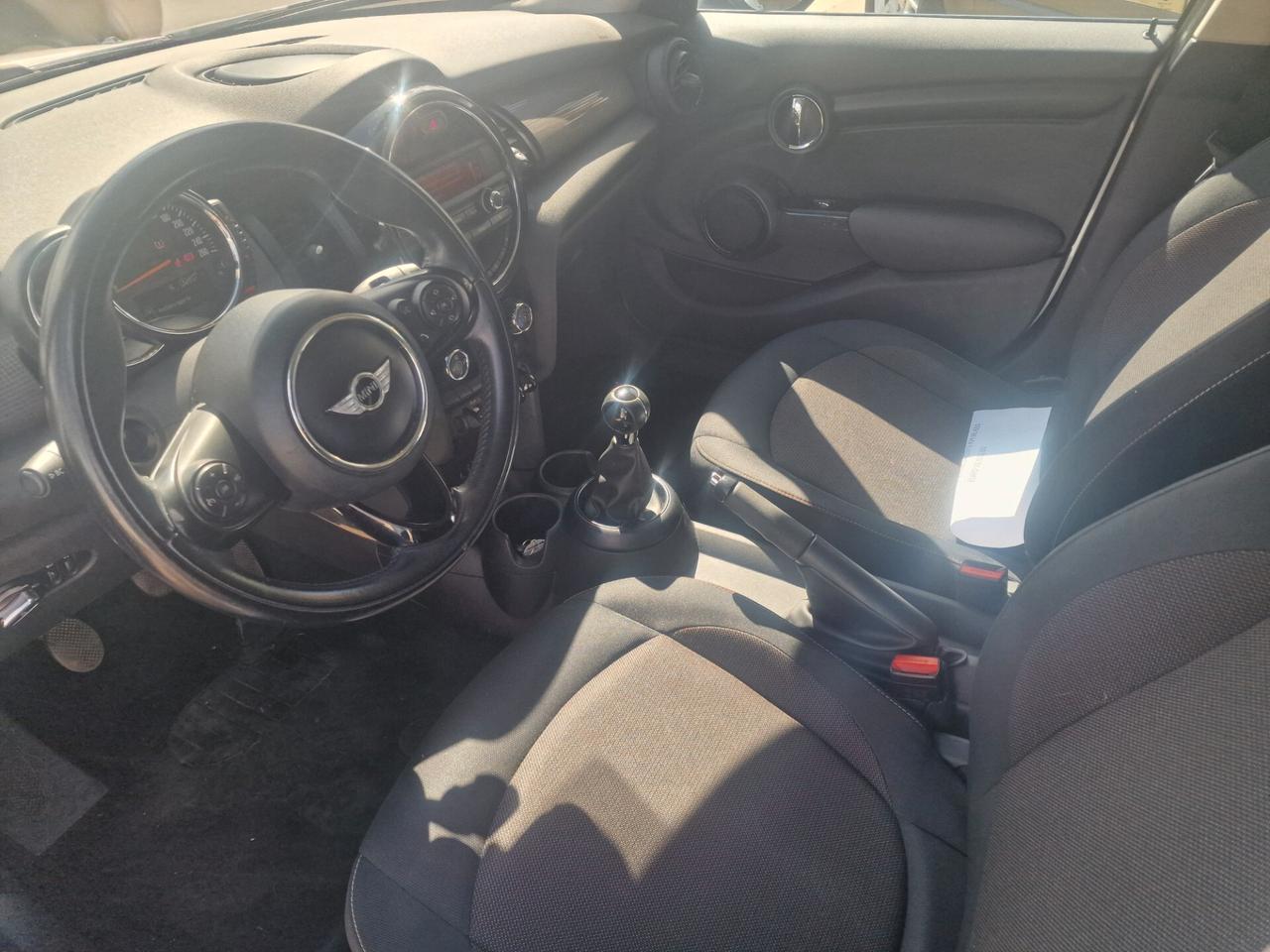 Mini 1.5 One D Business XL