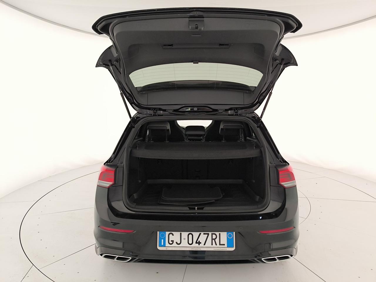 Volkswagen Golf 1.5 tsi evo r-line 130cv