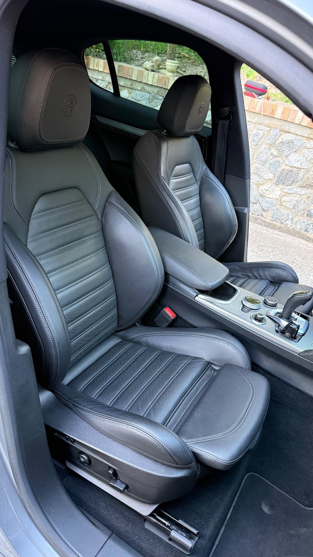 Alfa Romeo Stelvio 2.2 Turbodiesel 210 CV AT8 Q4 Veloce